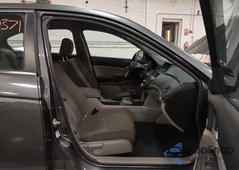 2012 Honda Accord 2.4 Lx from USA, damaged, VIN 1HGCP2F31CA091544